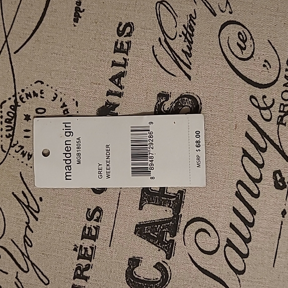 Weekender Bag - Picture 6 of 6